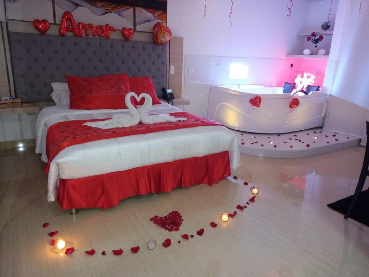 Hotel San Antonio Guarne Zewnętrze zdjęcie