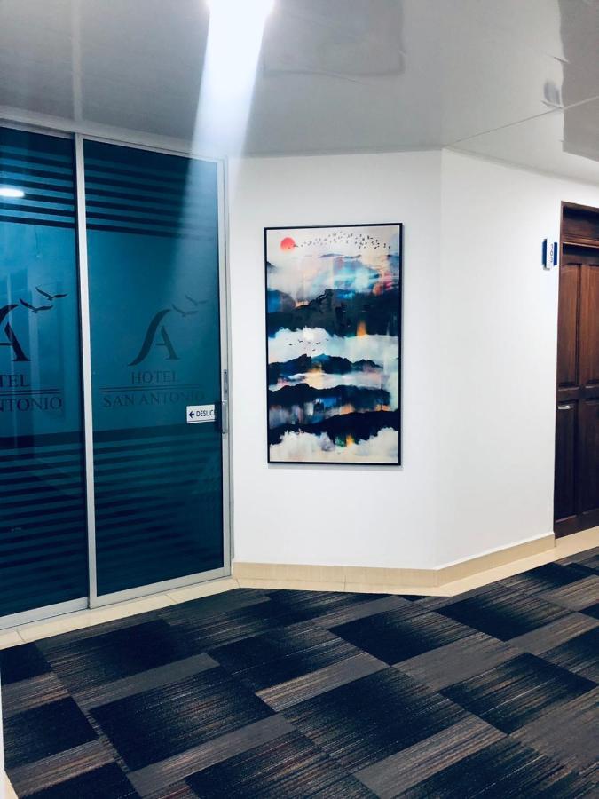 Hotel San Antonio Guarne Zewnętrze zdjęcie